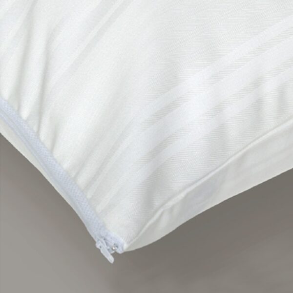 Copriguanciale in cotone fasciato VIP con zip - immagine 2
