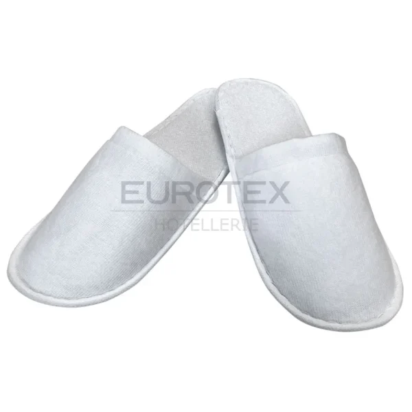 Pantofole chiuse in tessuto felpato