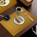 Tovaglietta americana in vinile per colazione senape