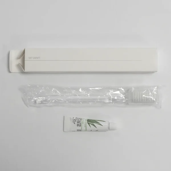 Dental kit Lux white (1 spazzolino, 1 dentifricio) in scatola bianca - immagine 2