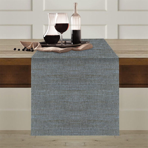 Runner antimacchia Flammè cielo steso sul tavolo