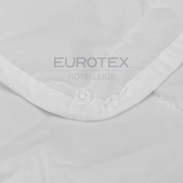 Particolare piumino Garda