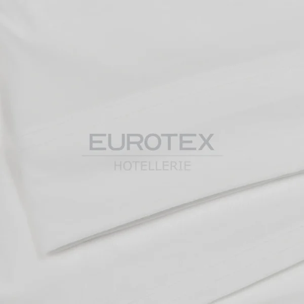 Particolare cucitura Lenzuolo bianco per hotel no stiro Sondrio