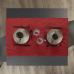 Tovaglia apparecchiata con runner idrorepellente no stiro Amelia in tessuto poliestere effetto iuta bordeaux