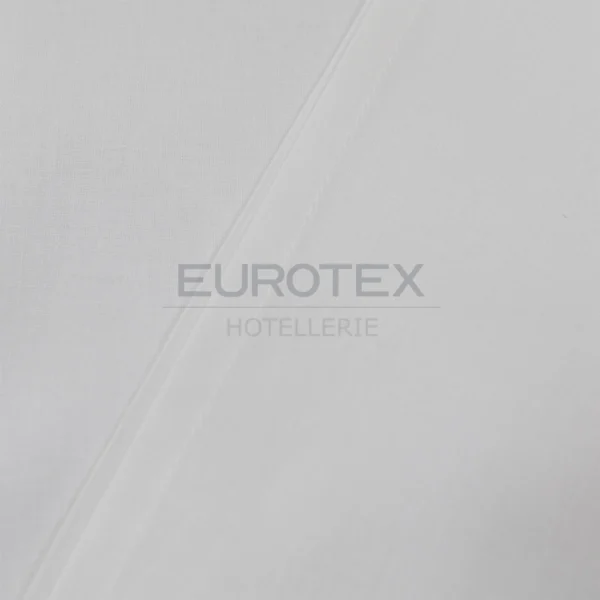 Particolare cucitura federa 20/24